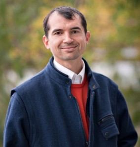 Андрей Комаров